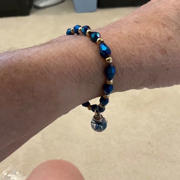 Bracelet elastic beaded NWOT - Picture 4 of 4